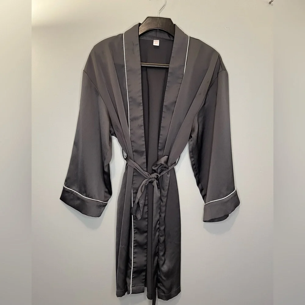 Joe Fresh Women's Robe - Picture 1 of 4